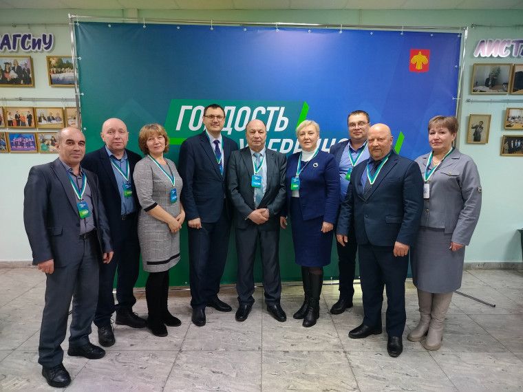 Под руководством Ростислава Гольдштейна в Коми состоялся первый в истории региона масштабный форум муниципальных образований. Под руководством Ростислава Гольдштейна в Коми состоялся первый в истории региона масштабный форум муниципальных образований.